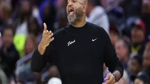 [图]浓眉35分10板逆风翻盘，杜兰特19分加时助力赢球